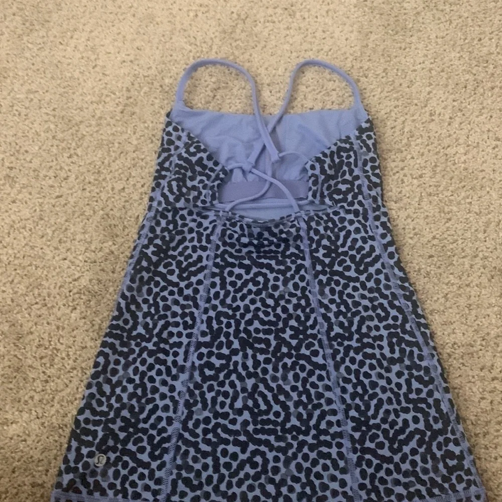 lululemon purple top - Picture 2 of 3